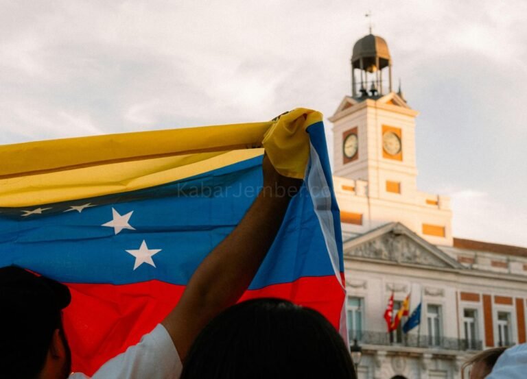Trump Disebut “Serius Pertimbangkan” Venezuela Jadi Bagian Permanen Amerika Serikat - KabarJember.com